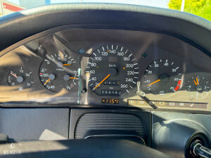 Mercedes-Benz 500 SEC C140 - 1993