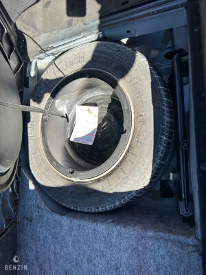 Mercedes-Benz 500 SEC C140 - 1993