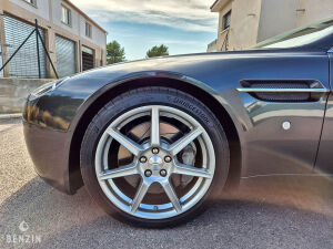 Aston Martin V8 Vantage Roadster 12k km - 2008