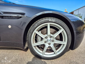 Aston Martin V8 Vantage Roadster 12k km - 2008