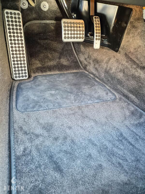 Aston Martin V8 Vantage Roadster 12k km - 2008