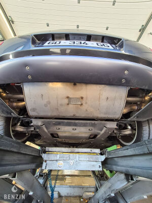 Aston Martin V8 Vantage Roadster 12k km - 2008