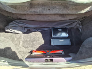 Aston Martin V8 Vantage Roadster 12k km - 2008