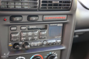 Chevrolet Camaro V6 - 1998