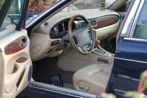 Jaguar XJ8 3.2 - 2001