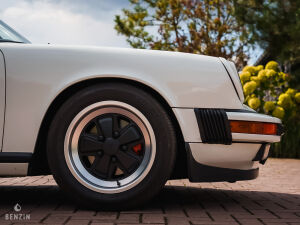 Porsche 911 Type G Carrera 3.2 Cabriolet - 1985