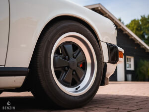 Porsche 911 Type G Carrera 3.2 Cabriolet - 1985