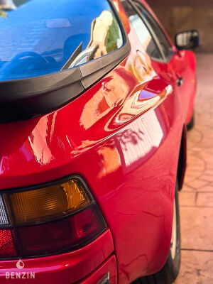 Porsche 944 2.5 Targa - 1984