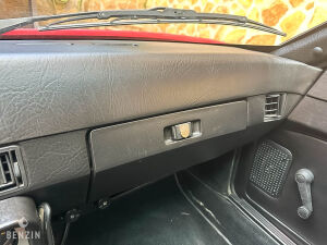 Porsche 944 2.5 Targa - 1984