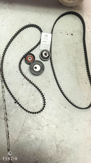 Porsche 944 2.5 Targa - 1984