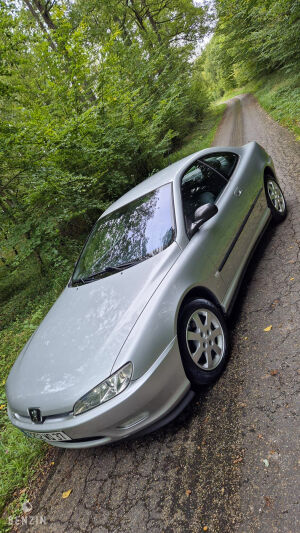 Peugeot 406 Coupé 2.0 16v - 2001