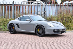 Porsche Cayman S - 2006
