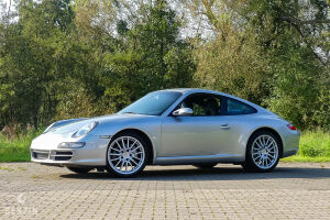 Porsche 911 type 997 Carrera - 2004