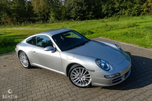 Porsche 911 type 997 Carrera - 2004