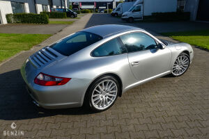 Porsche 911 type 997 Carrera - 2004