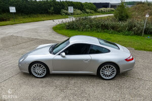 Porsche 911 type 997 Carrera - 2004