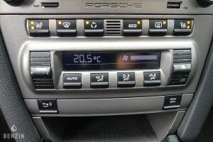 Porsche 911 type 997 Carrera - 2004