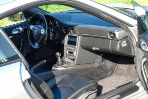 Porsche 911 type 997 Carrera - 2004