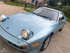 Porsche 928 - 1982