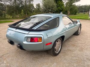 Porsche 928 - 1982
