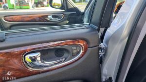 Jaguar XJ8 4.2 - 2004