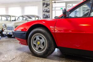 Ferrari Mondial Cabrio Quattrovalvole - 1985