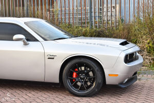 Dodge Challenger SRT - 2010