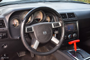 Dodge Challenger SRT - 2010