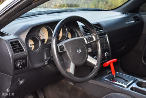 Dodge Challenger SRT - 2010