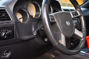 Dodge Challenger SRT - 2010