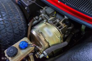 Ferrari Mondial Cabrio Quattrovalvole - 1985