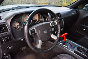 Dodge Challenger SRT - 2010