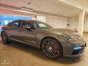 Porsche Panamera Turbo PDK - 2017