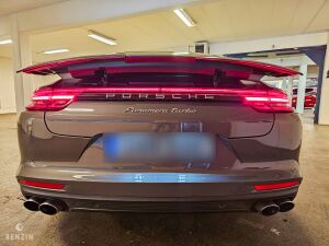 Porsche Panamera Turbo PDK - 2017