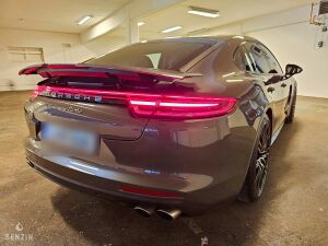 Porsche Panamera Turbo PDK - 2017
