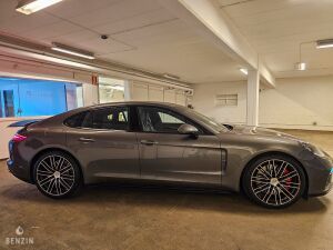Porsche Panamera Turbo PDK - 2017