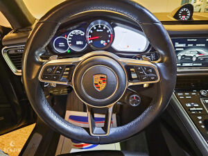 Porsche Panamera Turbo PDK - 2017