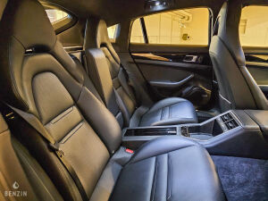 Porsche Panamera Turbo PDK - 2017
