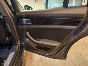 Porsche Panamera Turbo PDK - 2017