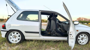 Renault Clio 16s - 1995