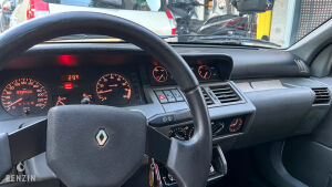 Renault Clio 16s - 1995