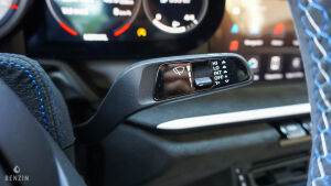 Porsche 911 Type 992 Dakar n°0123/2500 - 2024