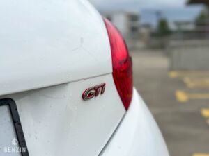 Peugeot 208 GTI 87k km - 2013