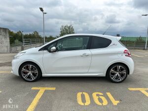 Peugeot 208 GTI 87k km - 2013