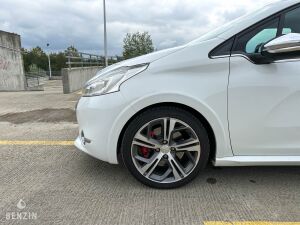 Peugeot 208 GTI 87k km - 2013