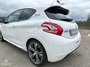Peugeot 208 GTI 87k km - 2013