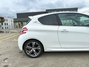 Peugeot 208 GTI 87k km - 2013
