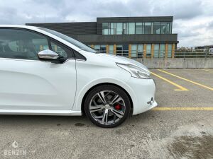 Peugeot 208 GTI 87k km - 2013