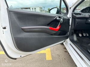 Peugeot 208 GTI 87k km - 2013