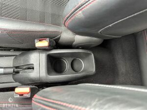 Peugeot 208 GTI 87k km - 2013